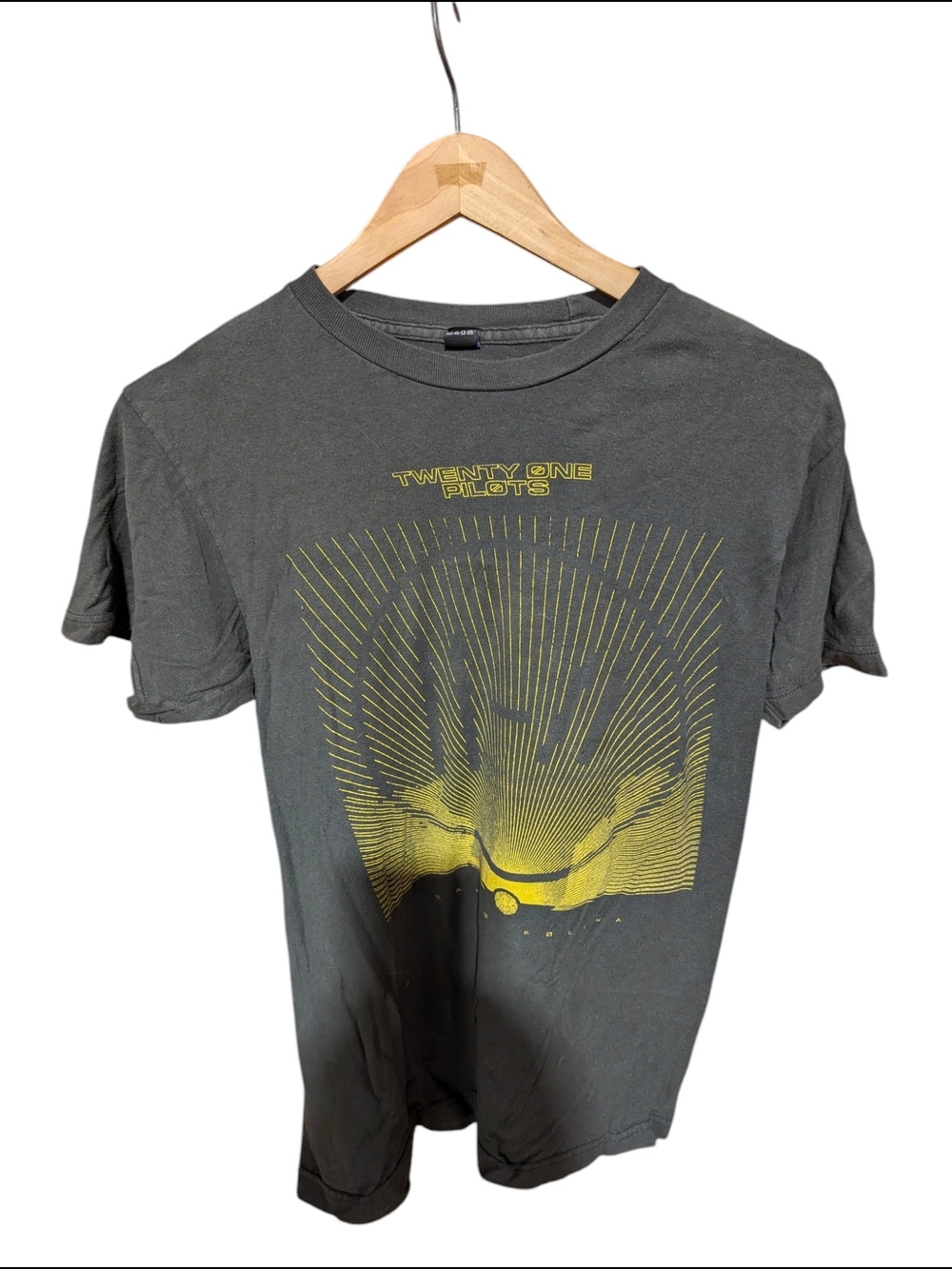 Forever 21 Men's Charcoal Tee with Yellow Graphic — Twenty One Pilots